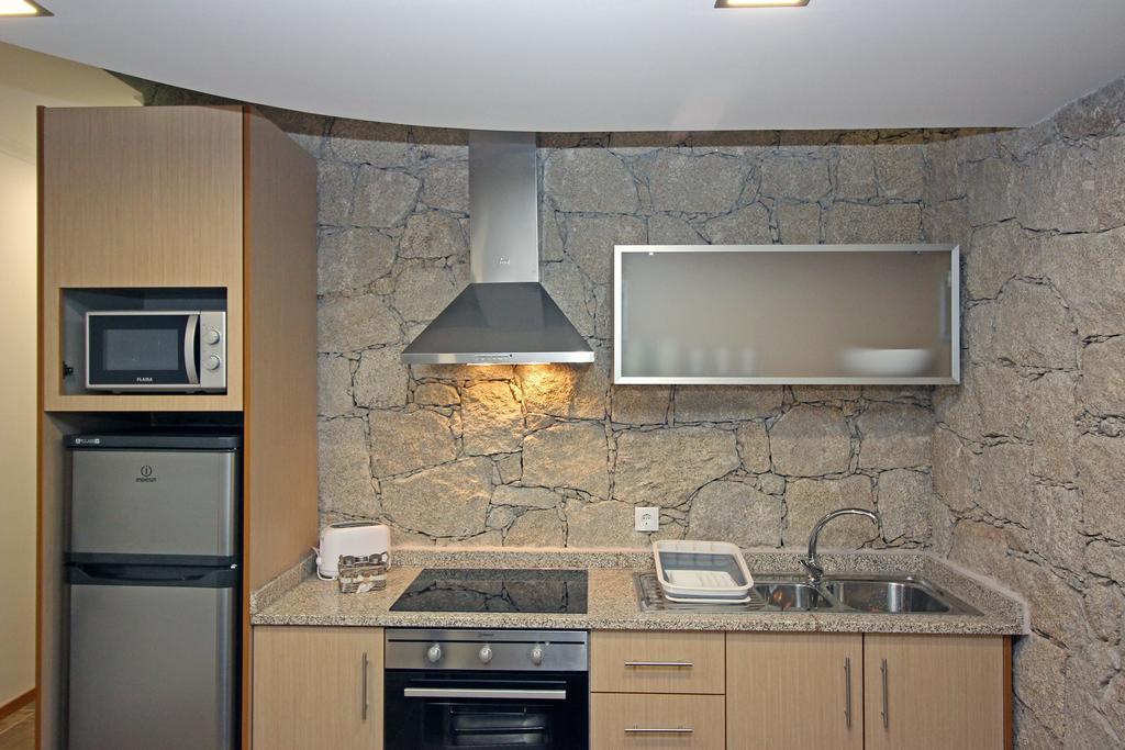 Geresiana Apartamentos Exteriör bild